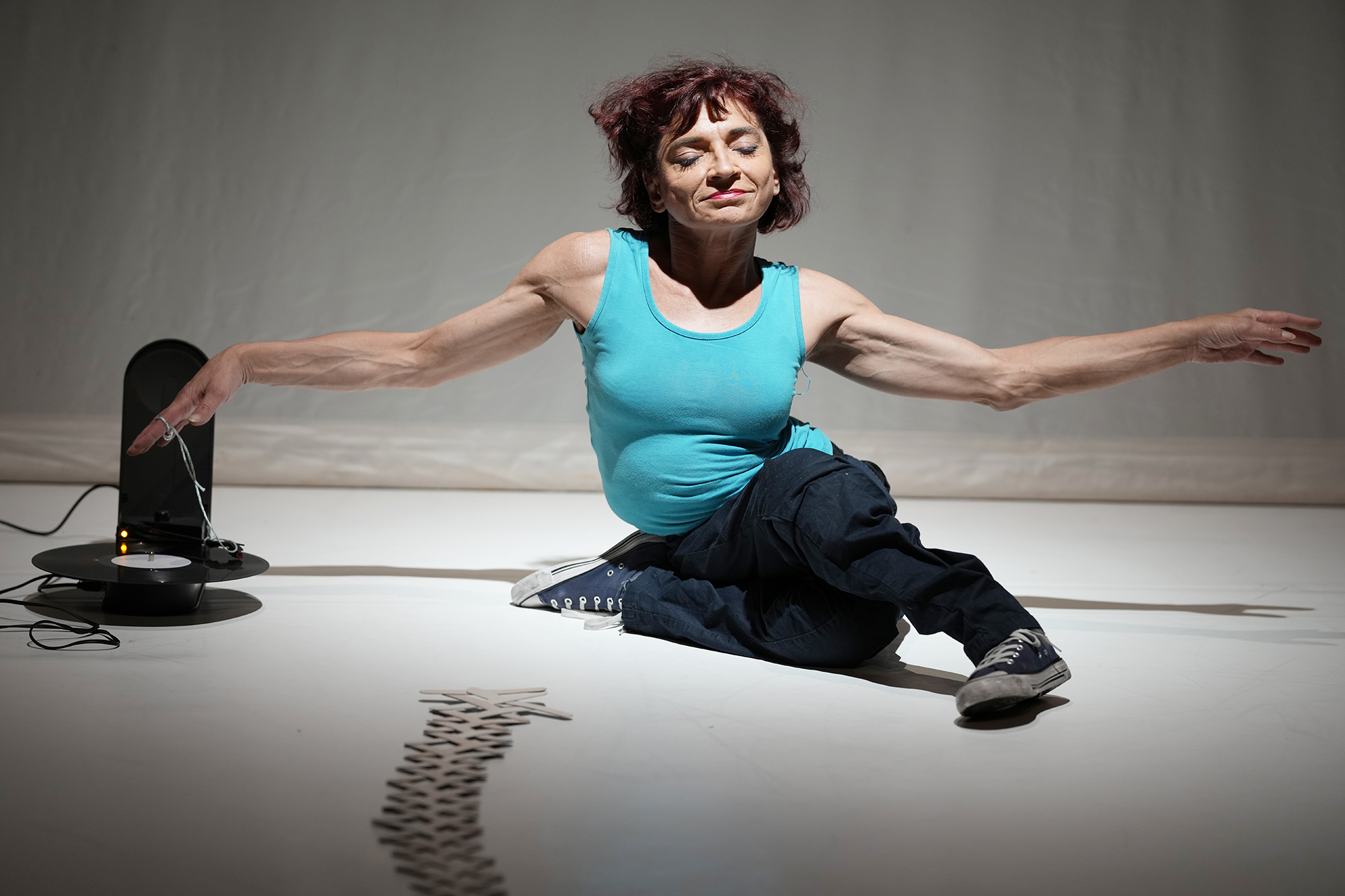 « Acousmatic Dancefloor » (de Cornelia Scheuer)